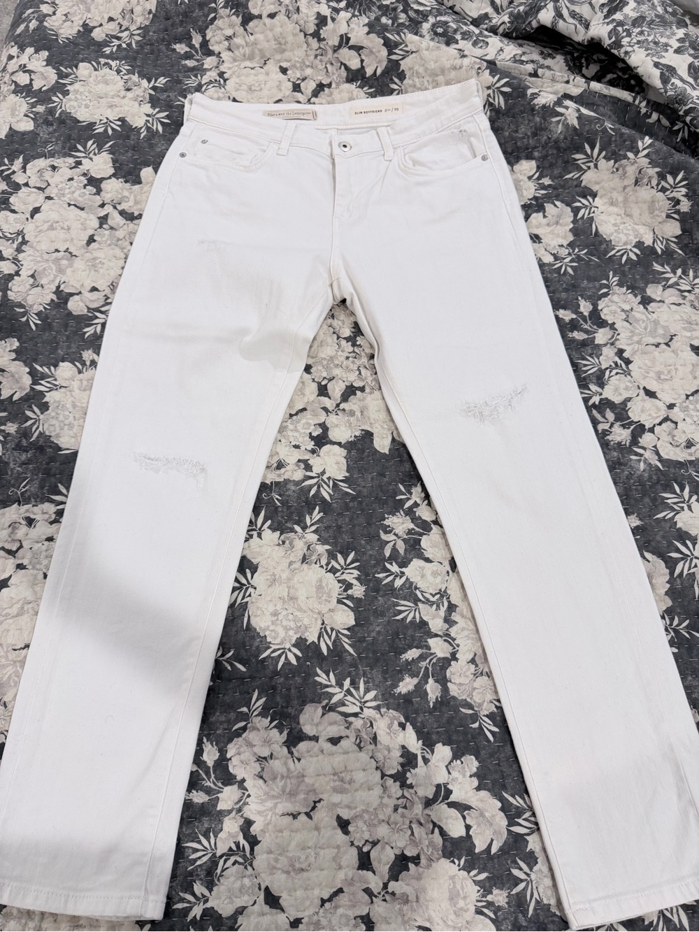Pilcro and the Letterpress White Straight-Leg Jeans